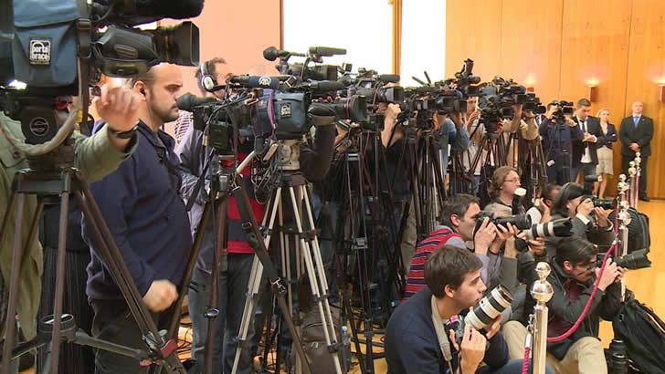 Novinari - Srbija izbori