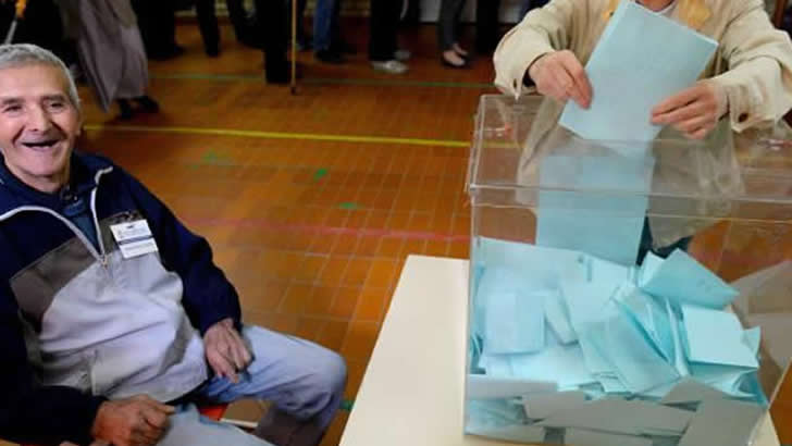 Glasačka kutija i listić - Srbija izbori