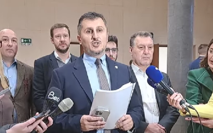 Foto: printscreen/youtube/ Politički Globus Srbije